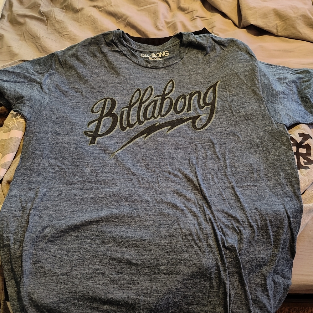Billabong t shirt